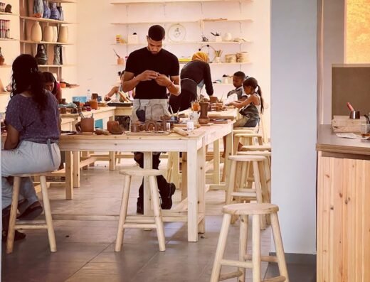 Atelier Lamsaty handmade cours de poterie et Broderie