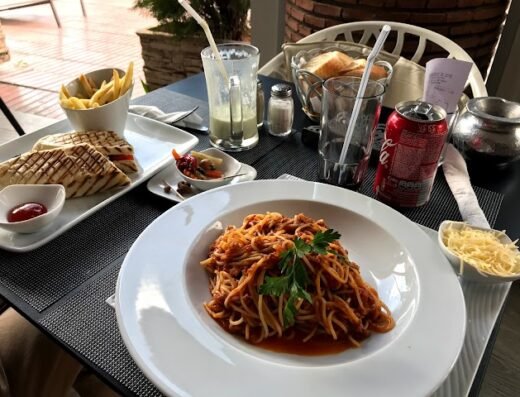 Cafe Las Torres De Majorelle