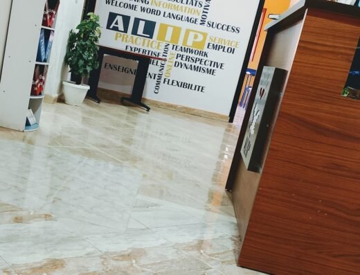 CENTRE APPLIED LANGUAGE INSTRUCTION PRIVE DES LANGUES