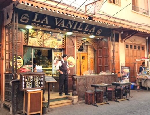 La Vanilla patisserie and cafe