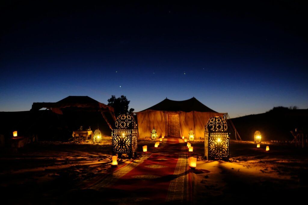 voyage romantique Marrakech
Marrakech en couple
lune de miel Marrakech
escapade romantique Marrakech
activités romantiques Marrakech