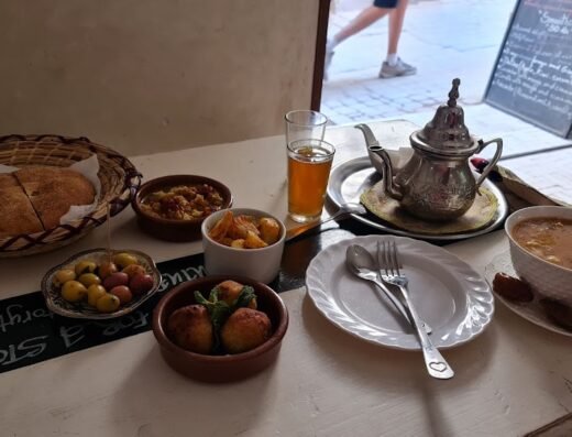 World Storytelling Cafe – Vegan Cafe